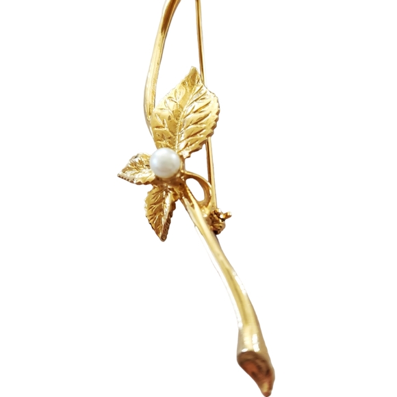 Large Mid Century Modern Gold and Pearl Rose Brooch/Lapel Pin - Picture 8 of 10